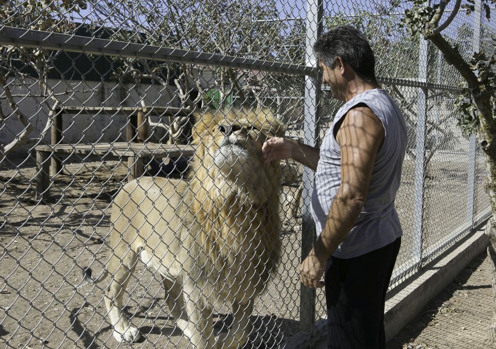 Στην ΕΕ καταφεύγει το Melios Park Zoo